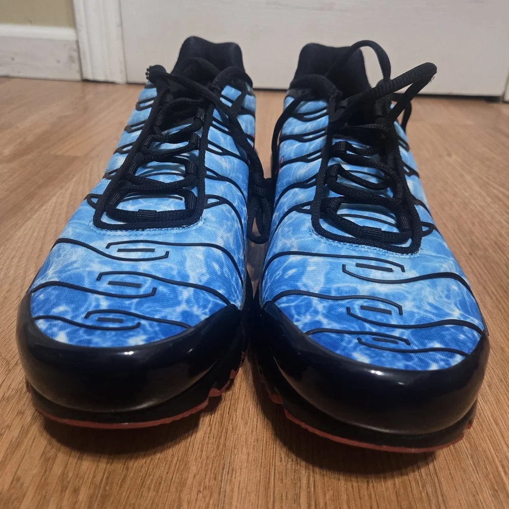 Nike Air Max Plus "Shark Attack" HQ3824-001 Black/Baltic Blue - Men's 12 - Picture 6 of 9